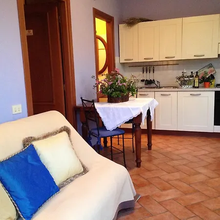 Farm stay Agriturismo La Torricella Pistoia