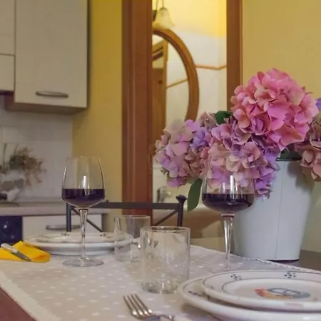 ファームステイ La Torricella